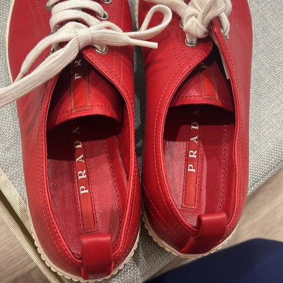 Prada Red Leather low top sneaker - Picture 3 of 5
